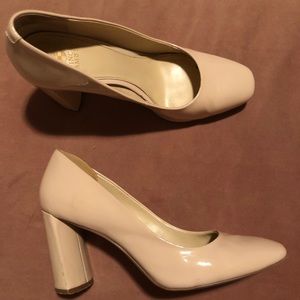 Light pink Vince camuto shiny pump